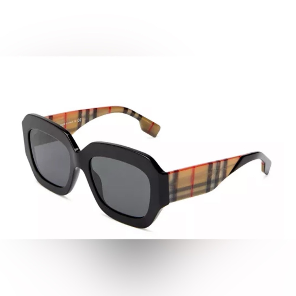 Burberry Square Sunglasses 54mm- NWT- Black/ Grey